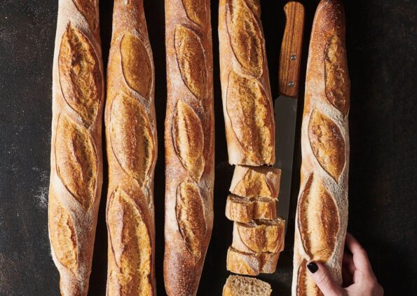 בגט צרפתי קלאסי של לחם ארטיזן בגט צרפתי קלאסי של לחם ארטיזן