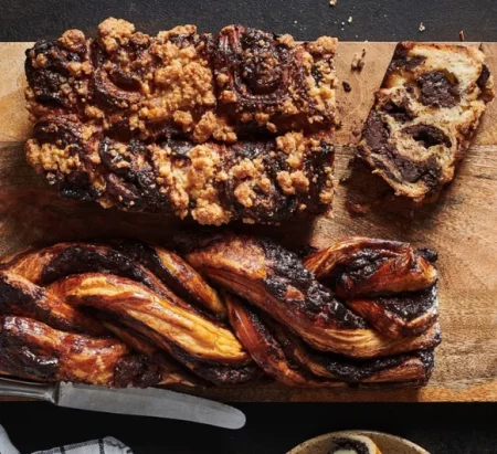 קינוחים ומתוקים במאפייה